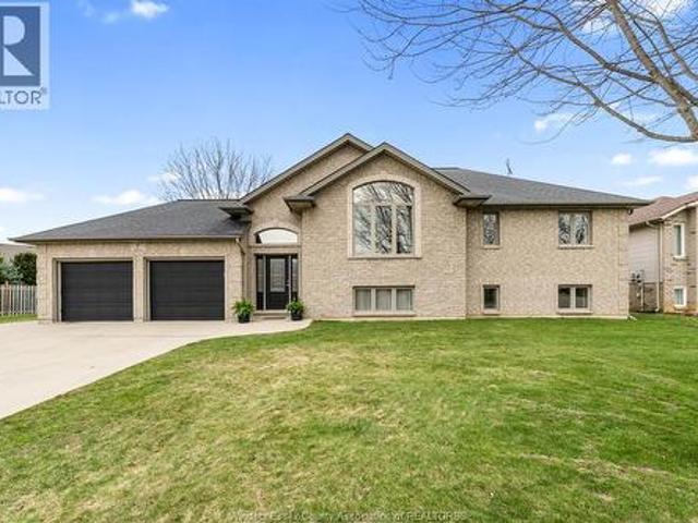 House for sale in Leamington, Ontario