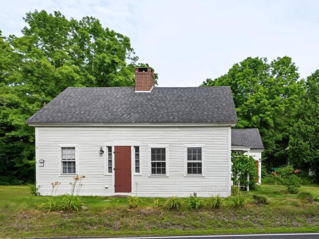House for sale in New Hampshire
