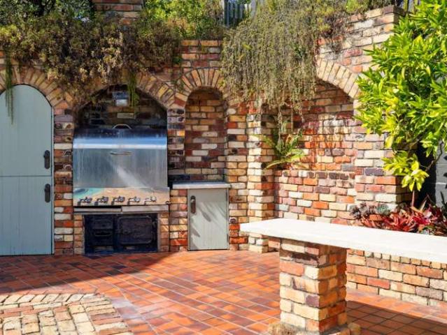 House for sale in Bayswater