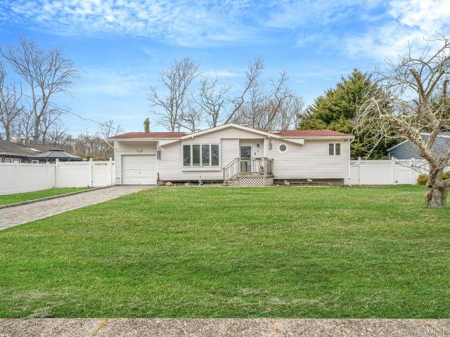 Property for sale in Bohemia, New York