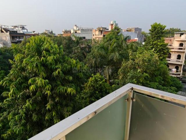 Duplex for sale in North West Delhi, Deri