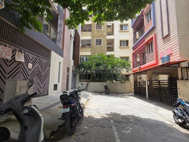 House for sale in Bangalore South, Cox Town - Bangalore