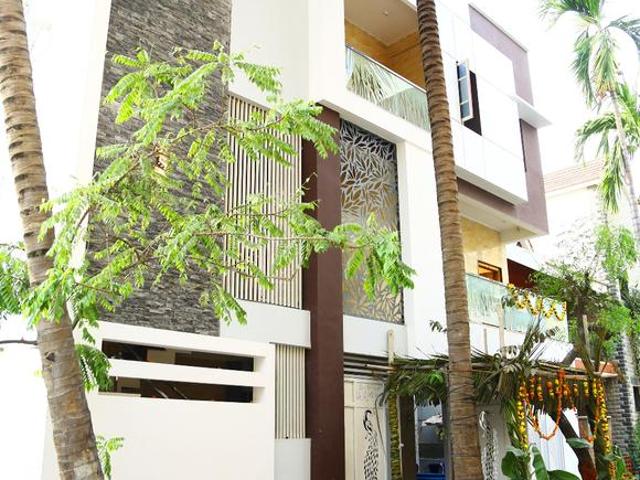 House for sale in Bangalore South, Cox Town - Bangalore