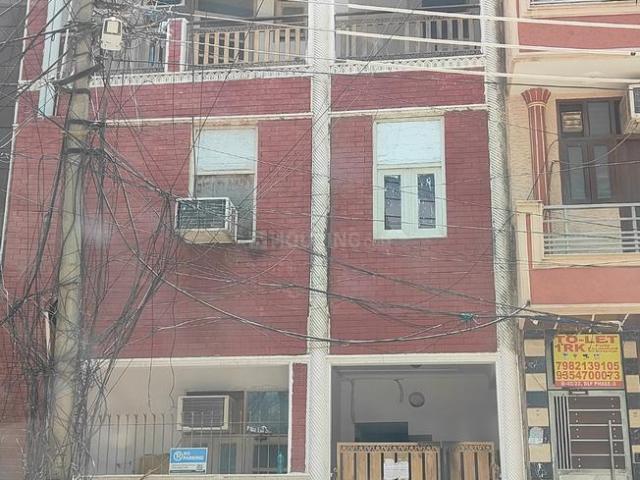 House for sale in Hariana