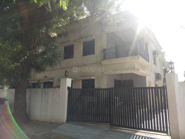 Villa for sale in Gujarat