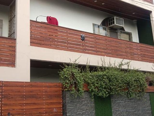 Villa for sale in Sector 50, Noida