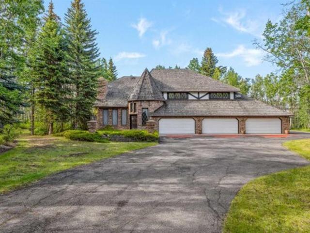 House for sale in Alberta