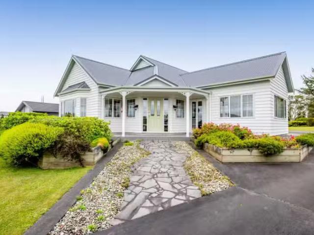 House for sale in Pembroke, Taranaki