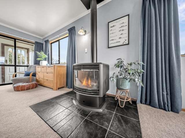 House for sale in Te Anau, Fiordland Community