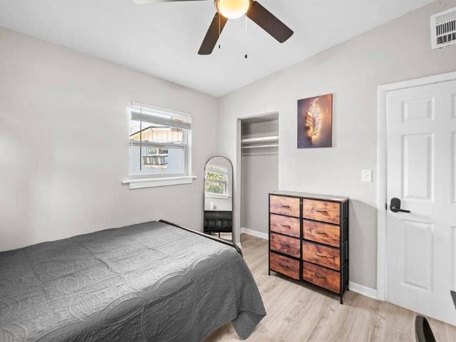 Room for rent in Jacksonville, Florida