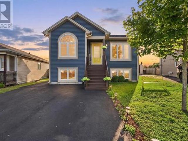 House for sale in Mount Pearl, Newfoundland And Labrador