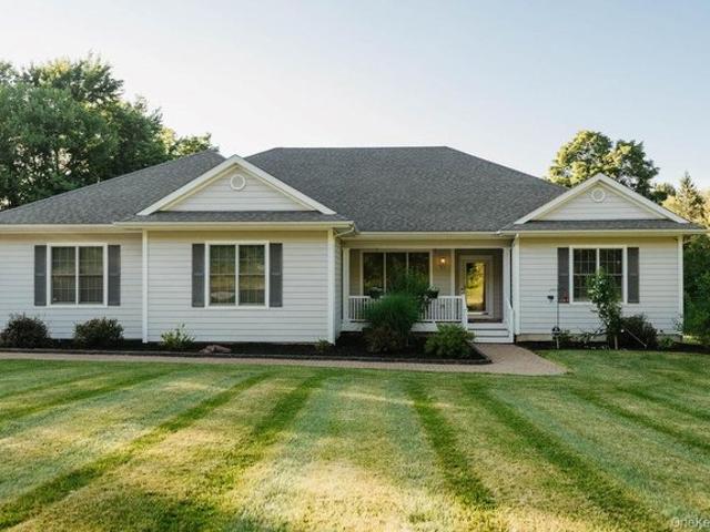House for sale in Holmes, New York