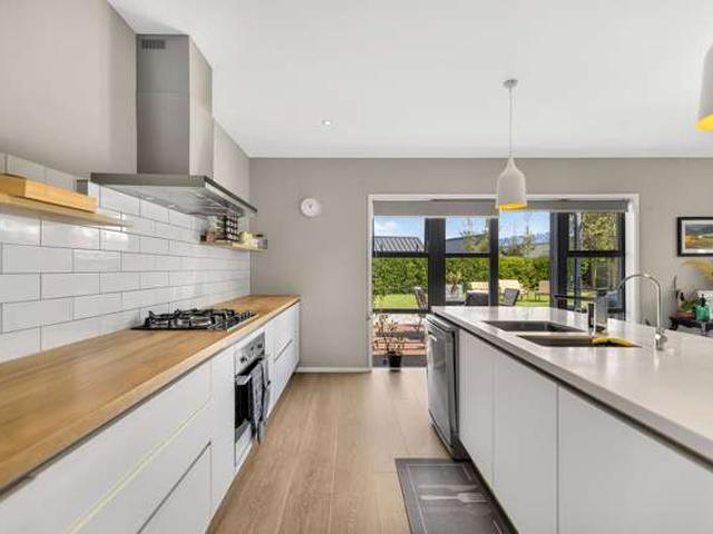 House for sale in Jacks Point, Queenstown-Lakes District