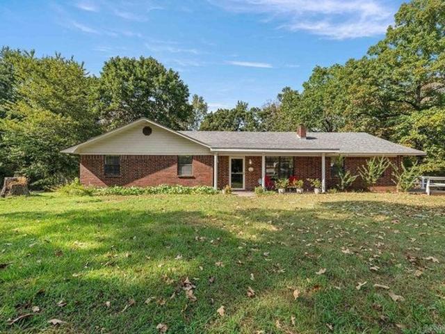 House for sale in Greenbrier, Faulkner County