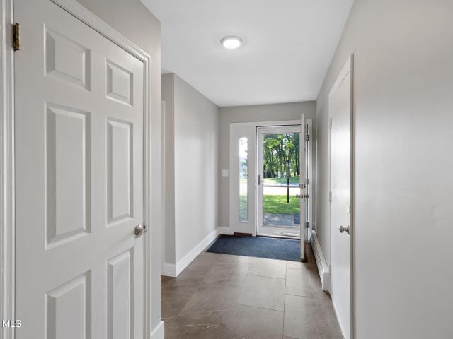 Townhouse for sale in Colonie, New York
