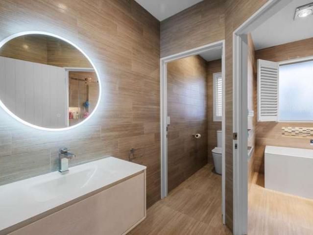 House for sale in Oakura, Canterbury