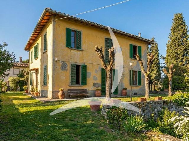 Casa in vendita a Bucine, Toscana