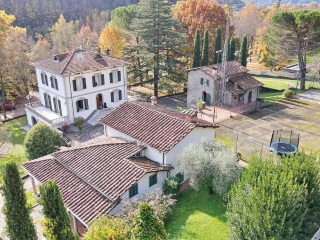 Casa in vendita a Unione dei comuni Media Valle del Serchio, Ponte A Serraglio
