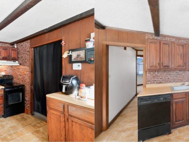 House for sale in Newfoundland, Pennsylvania