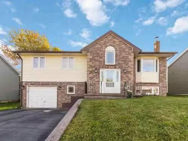 House for sale in Dartmouth, Nova Scotia