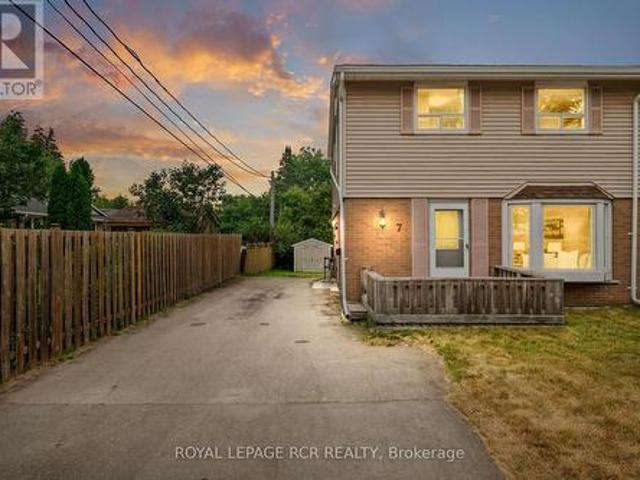 House for sale in Dufferin, Ontario