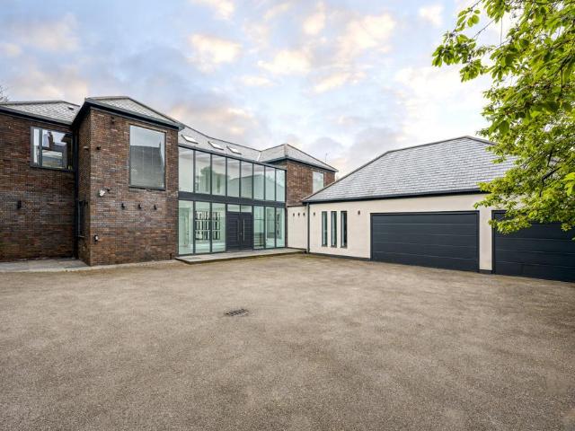 House for rent in Mossley Hill, Liverpool