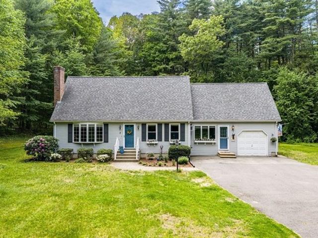 House for sale in Hampden, Massachusetts