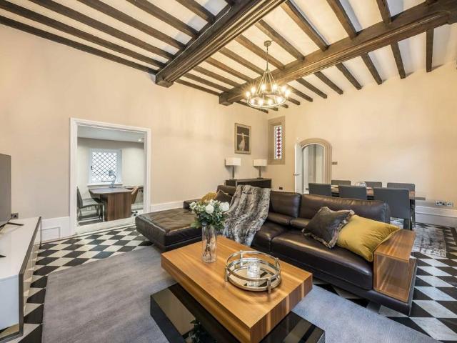 Apartment for rent in Royal Borough of Kensington and Chelsea, Greater London