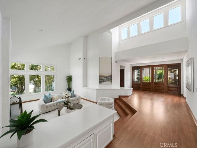 Condo for sale in Corona Del Mar, California