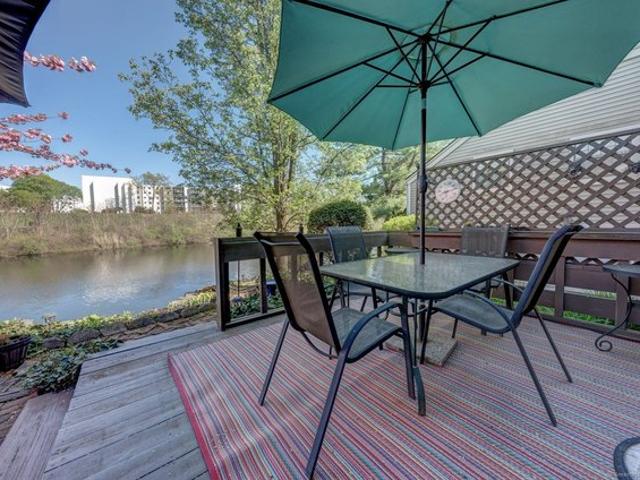 Townhouse for sale in Rocky Hill, Connecticut