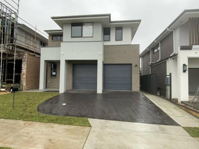 House for rent in Austral, Sydney