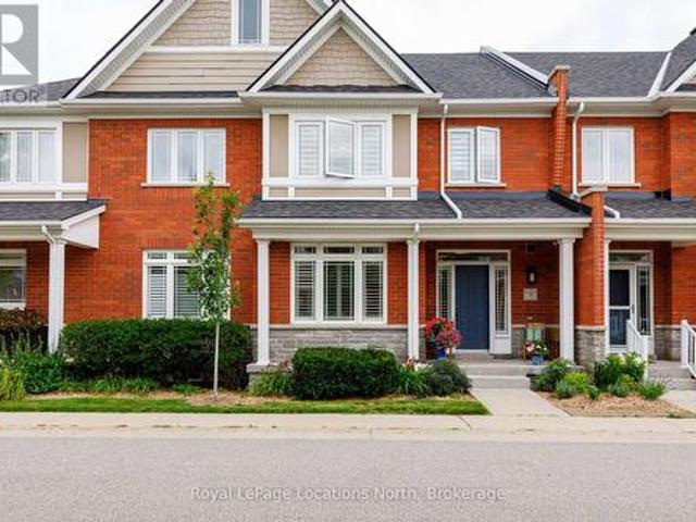 Townhouse for sale in Collingwood, Ontario