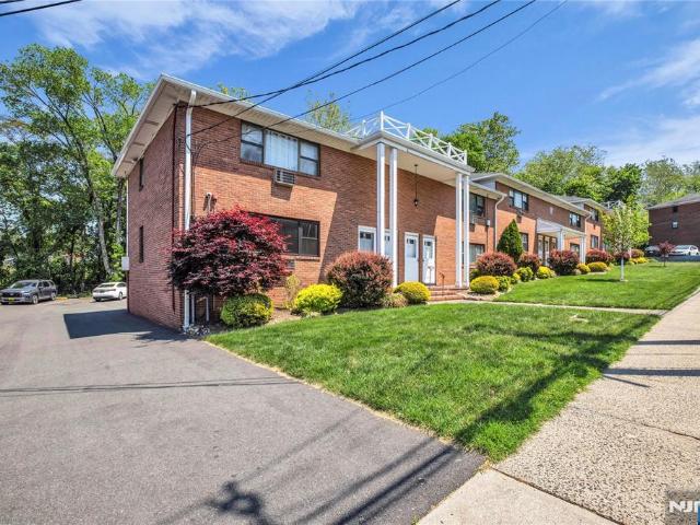 Condo for sale in Passaic, New Jersey