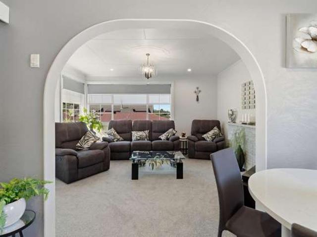 House for sale in Glenross, Dunedin