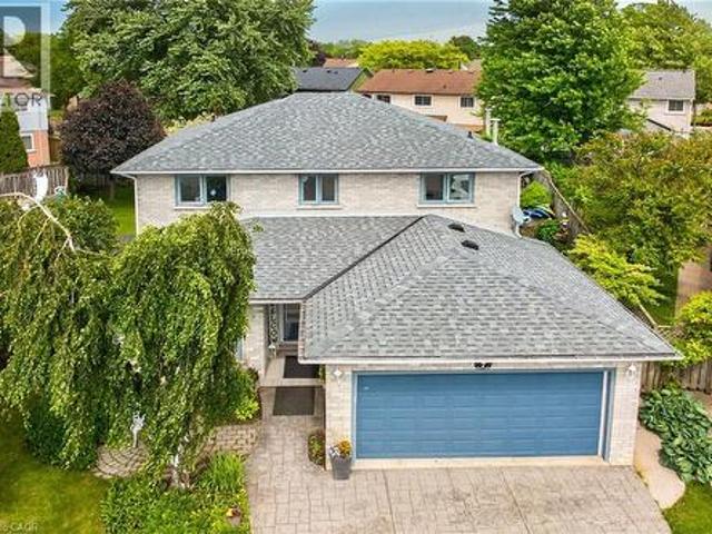 House for sale in Ancaster, Ontario