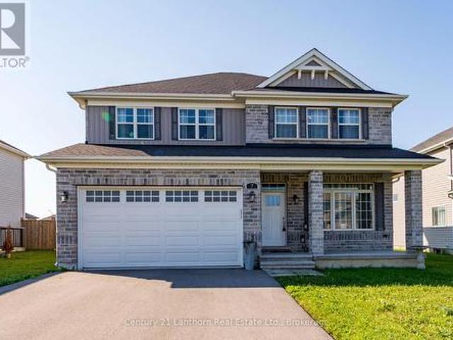 House for sale in Ontario