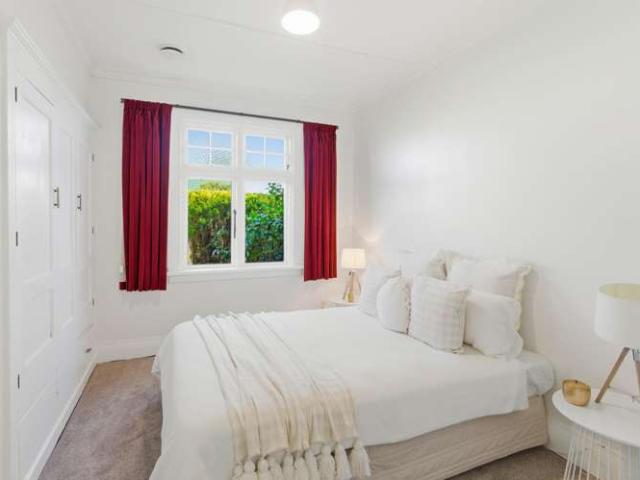 House for sale in Otakou