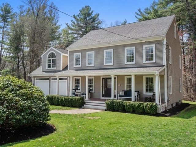 House for sale in Medfield, Massachusetts