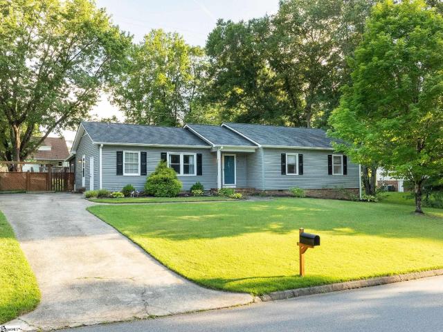 House for sale in Taylors, South Carolina