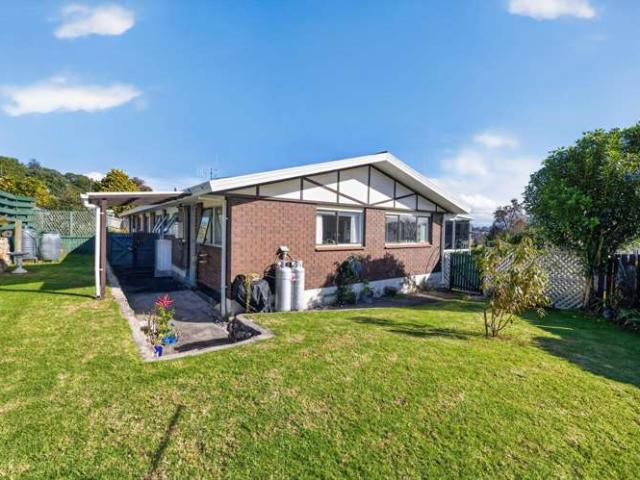House for sale in Omokoroa, Bay Of Plenty