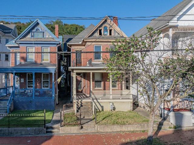 House for sale in Decatur Heights, Cumberland