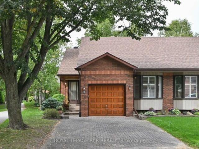 House for sale in Ontario