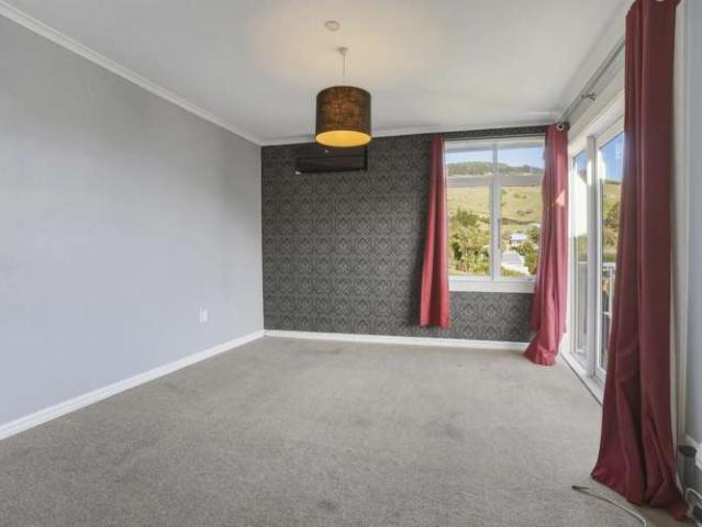 House for sale in Otakou
