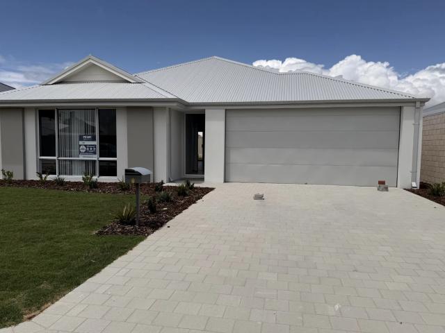 House for rent in Secret Harbour, Western Australia