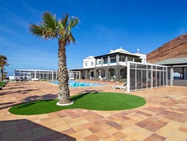 Casa en venta en Lanzarote, Montaña Roja