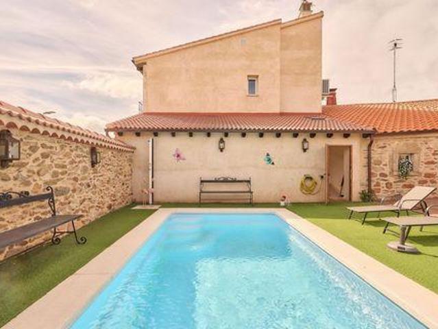 Casa en venta en Santiz, Castilla y León