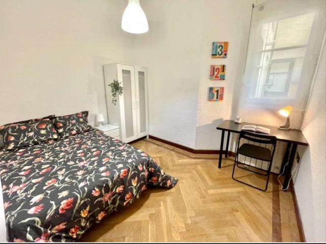 Habitación en alquiler en Medina-sidonia, Madrid