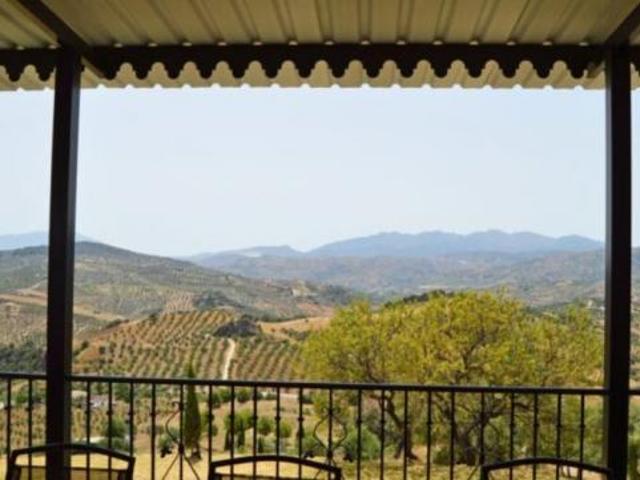 Chalet en venta en Alozaina, Málaga