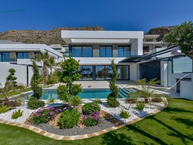 Chalet en venta en Urbanització Golf Badia, Finestrat