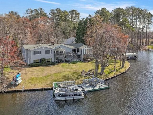 House for sale in Virginia